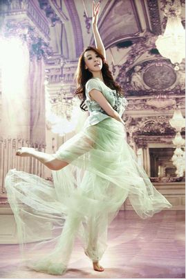 蕭薔出席上?；始疑罴瘓F(tuán)新項(xiàng)目媒體發(fā)布會