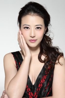 周海媚出席卓江集團(tuán)形象大使發(fā)布會--經(jīng)紀(jì)人 經(jīng)紀(jì)公司