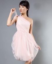 陳紫函出席金絲玉瑪特惠萬里行南昌站活動(dòng)