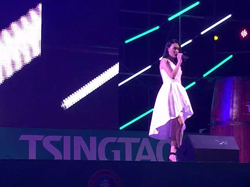 崔天琪出席青島啤酒節(jié)開幕式—煙臺(tái)站