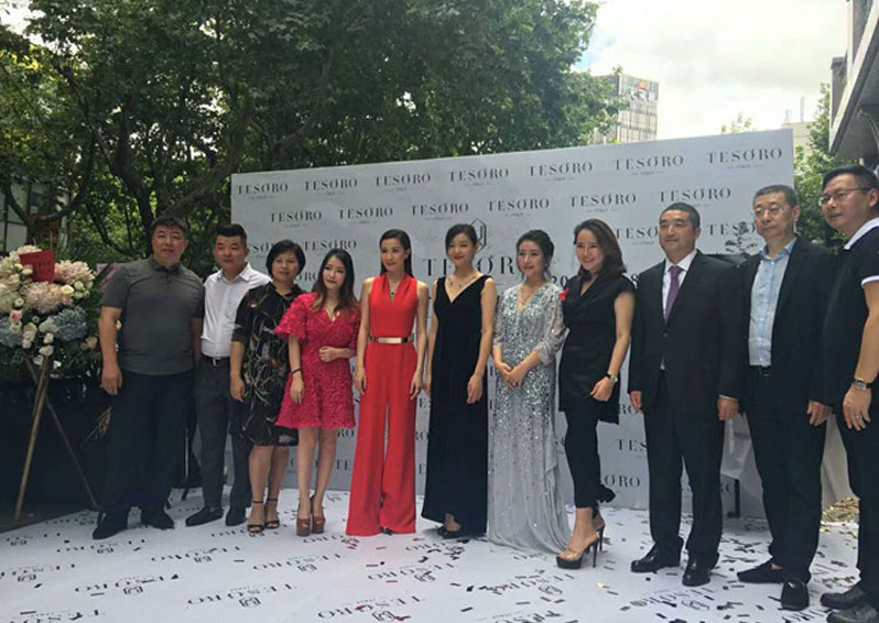 佘詩(shī)曼出席上海TESORO 高級(jí)珠寶 上海新天地旗艦店開業(yè)典禮