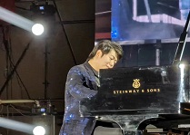 2019年郎朗出席琴街活動(dòng)！帶來音樂視聽盛宴！