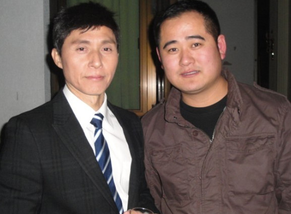 與張國強(qiáng)合影